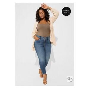 Torrid Medium Wash Raw Hem Jeggings Sz.22R